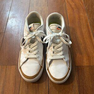 Nike Court Legacy Sneaker